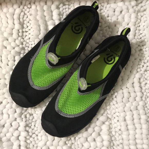 water shoes under $10